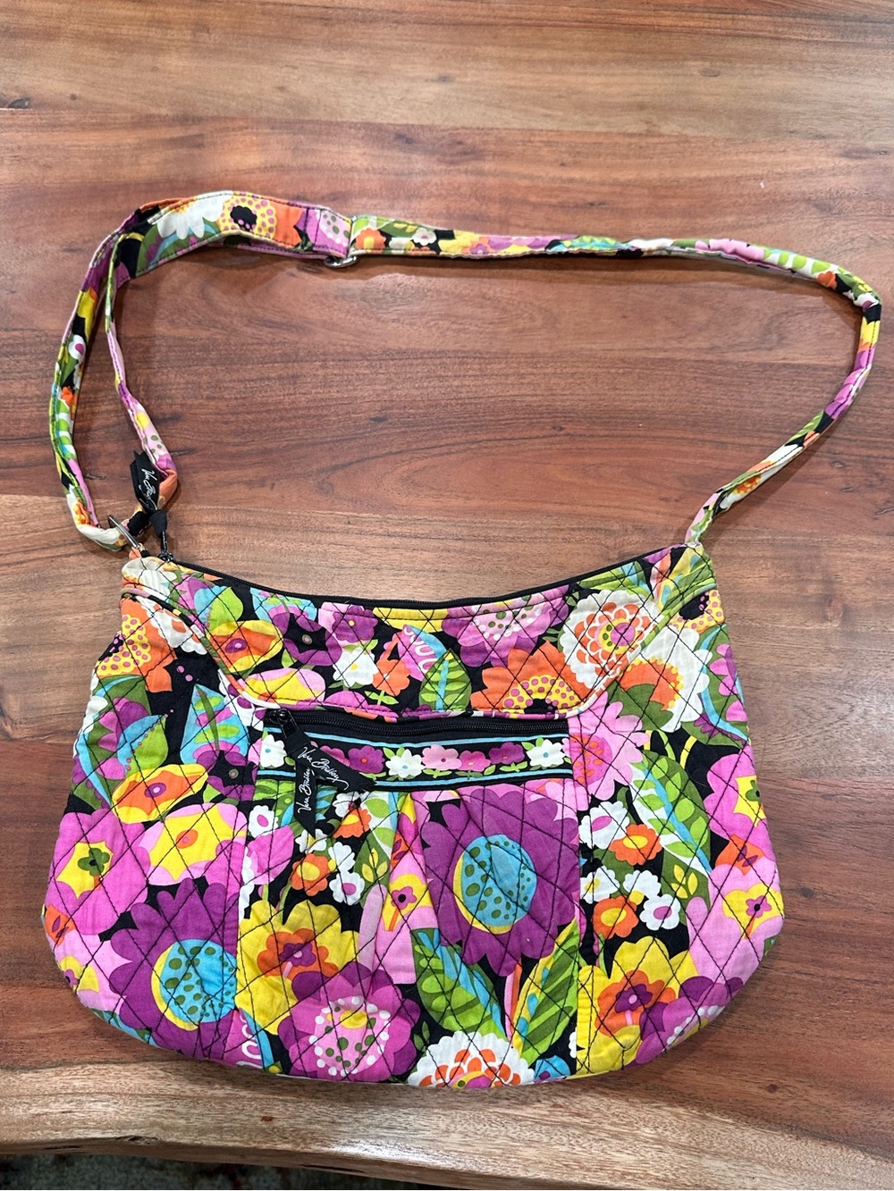 Vera Bradley Clare Crossbody purse Va Va Bloom print